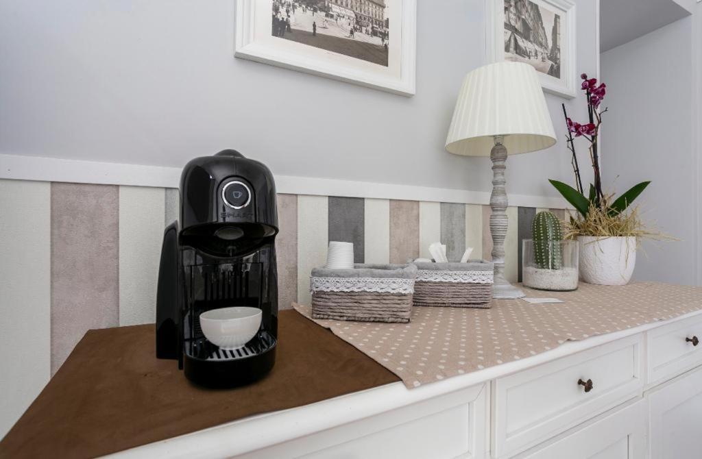 Casaletto'S Suites Riano  Bagian luar foto